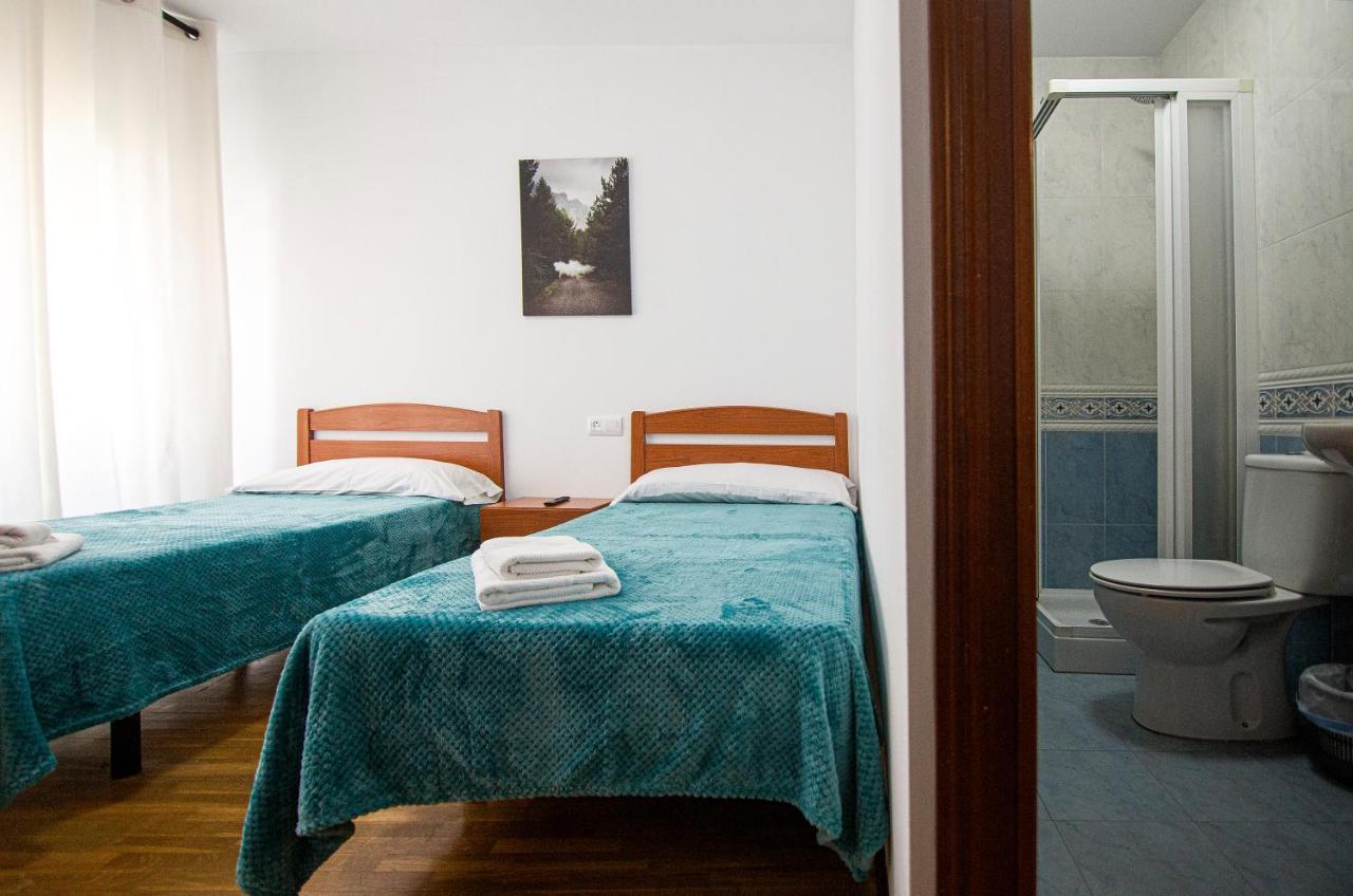 Yani's 1 Estrella Albergue Arriondas